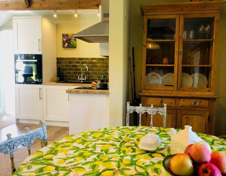 Exceptional Retreat Near Cornwall Coast Tywardreath エクステリア 写真